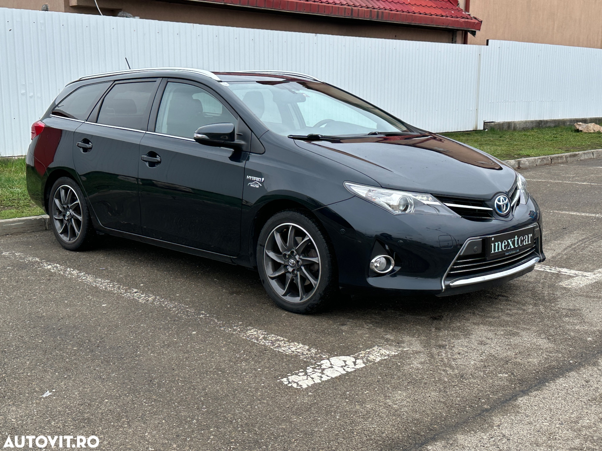 Toyota Auris 1.8 VVT-i Hybrid Automatik Touring Sports Executive - 14