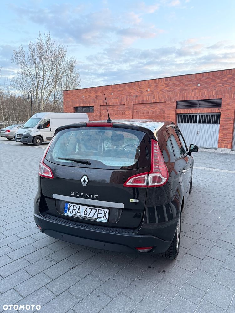 Renault Scenic 2.0 16V 140 CVT Bose Edition - 18