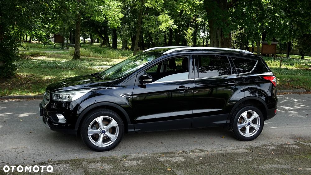 Ford Kuga 1.5 EcoBoost 2x4 Titanium - 27