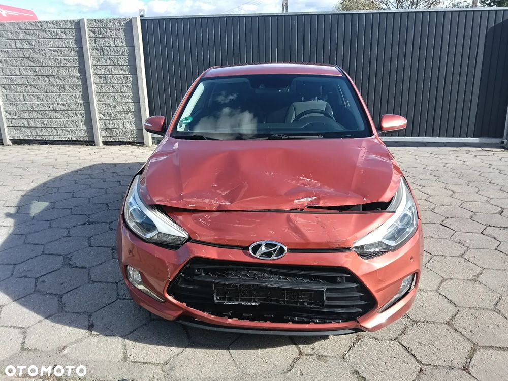 Hyundai I20 2016 photo 2