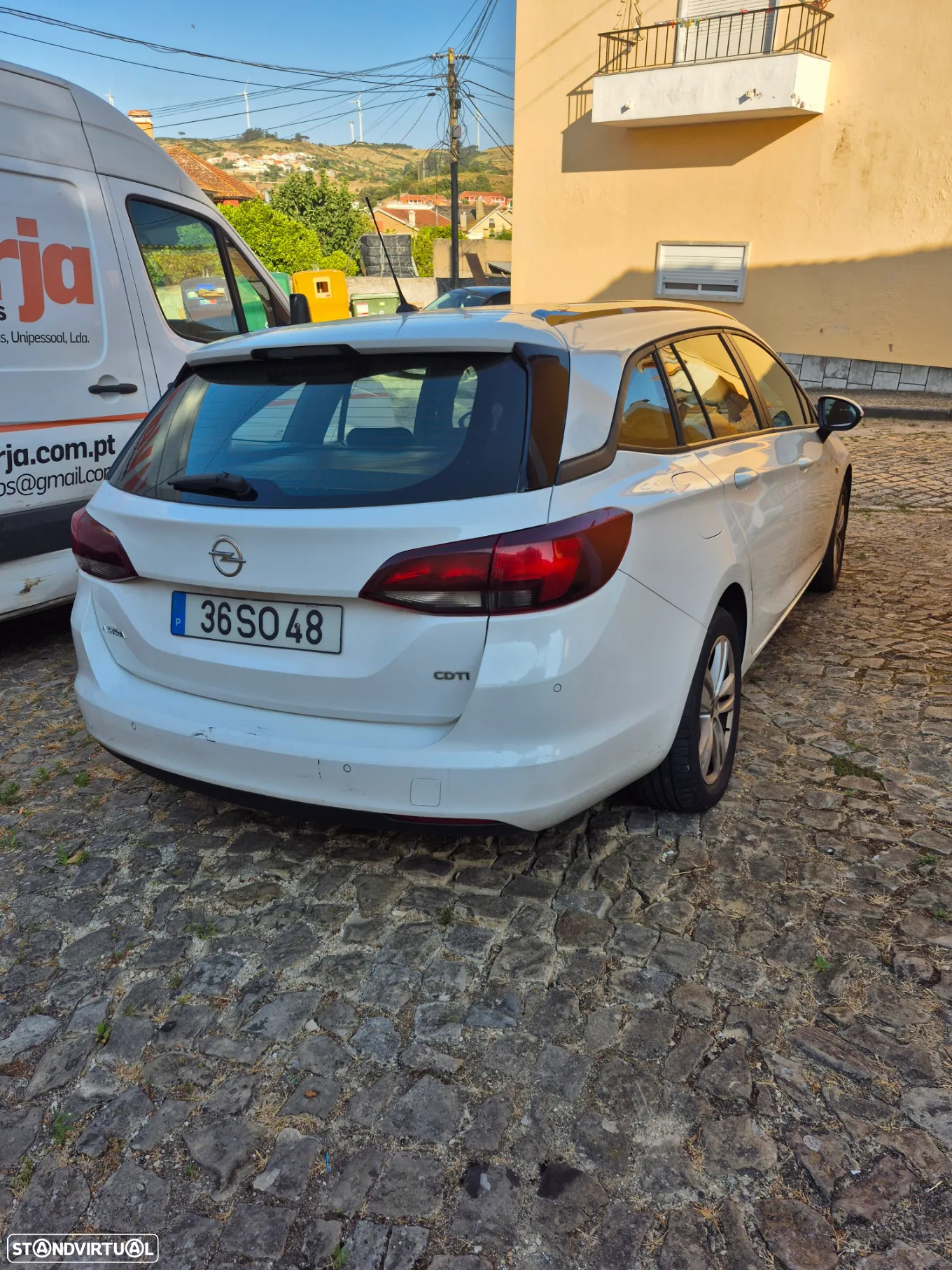 Opel Astra Caravan - 3