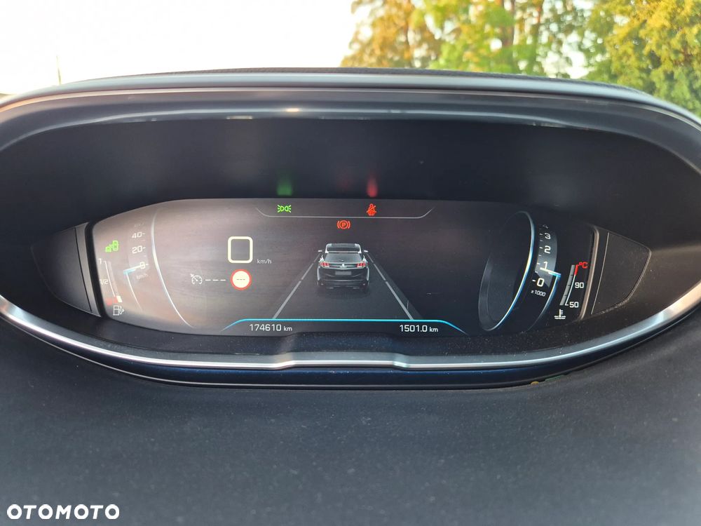 Peugeot 3008 BlueHDi 130 Stop & Start Allure - 17
