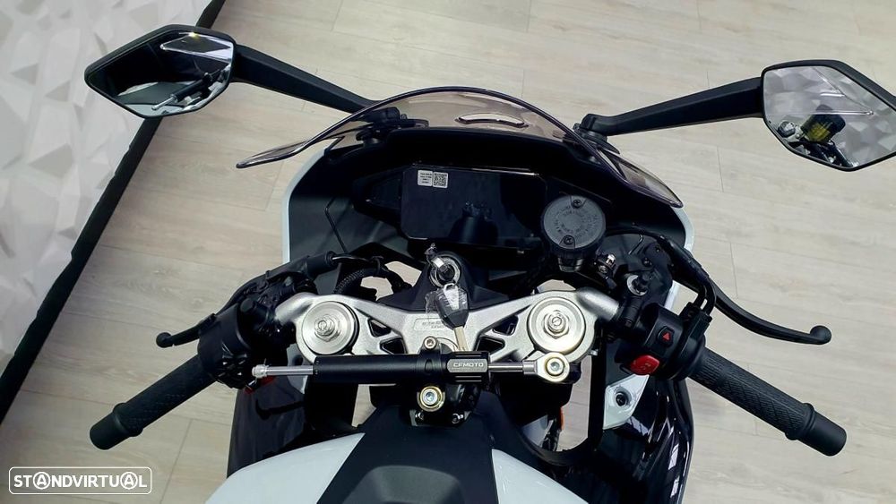 CF Moto 675SR-R - 8