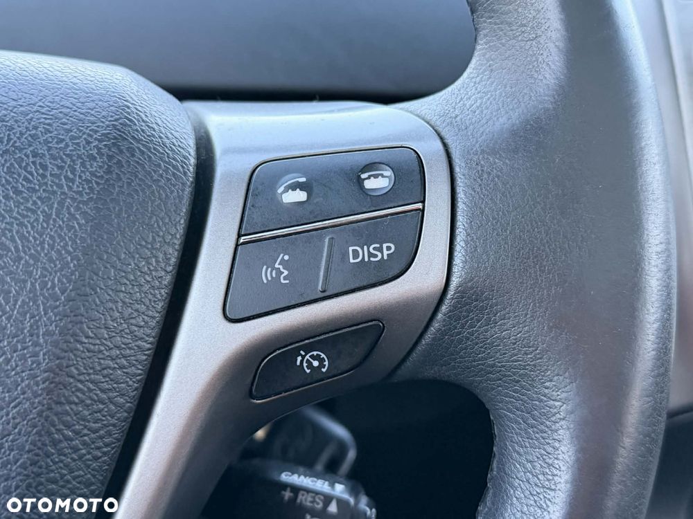 Toyota Verso 2.0 D-4D Sol SW 7os - 30