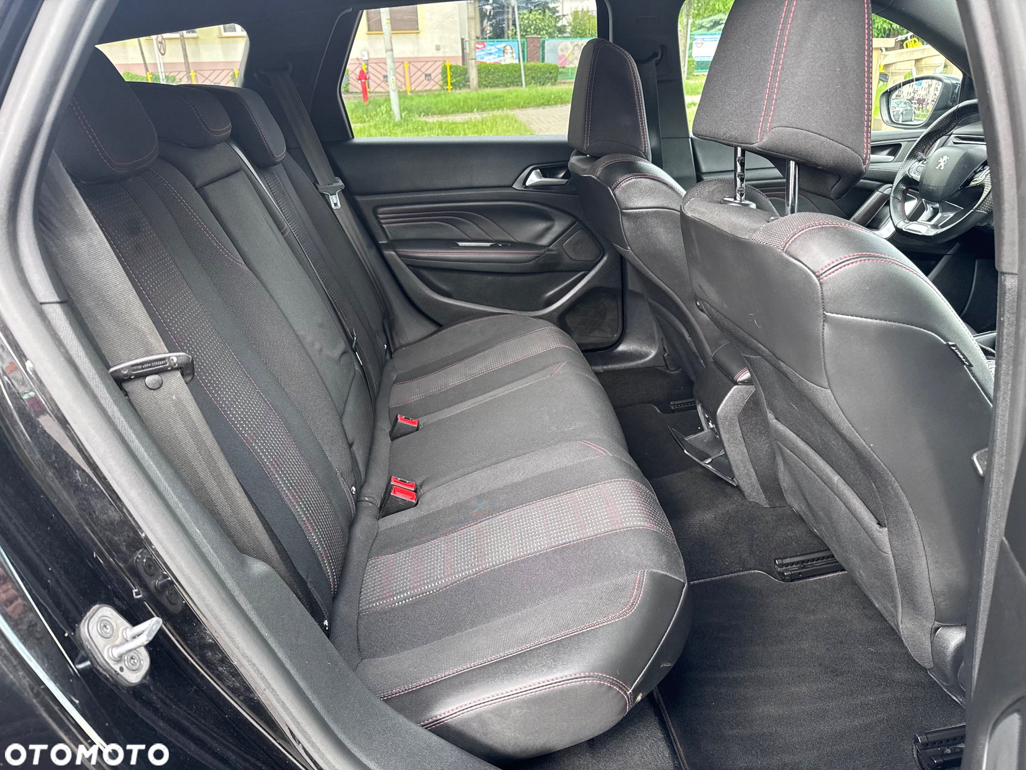 Peugeot 308 1.2 PureTech Allure S&S - 24