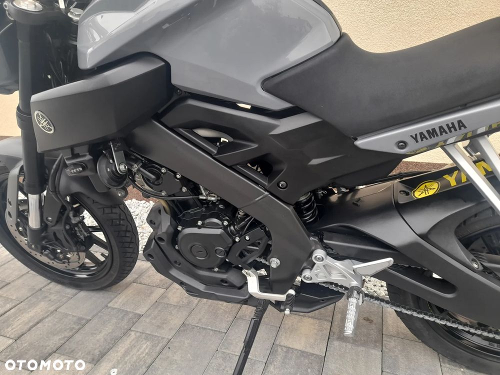 Yamaha MT - 15