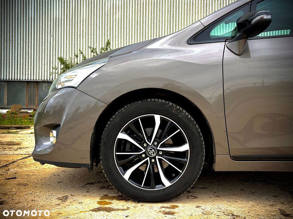 Toyota Verso 1.8 Selection EU6 - 8