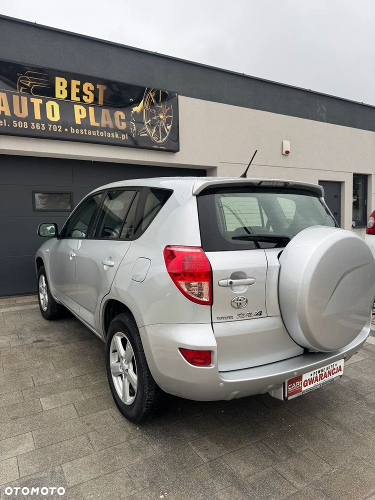 Toyota RAV4 2.0 4x4 Automatik Executive - 25