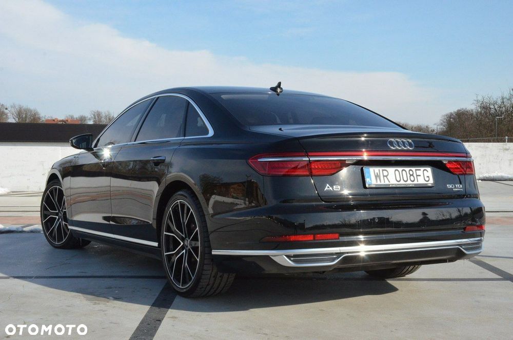 Audi A8 - 17