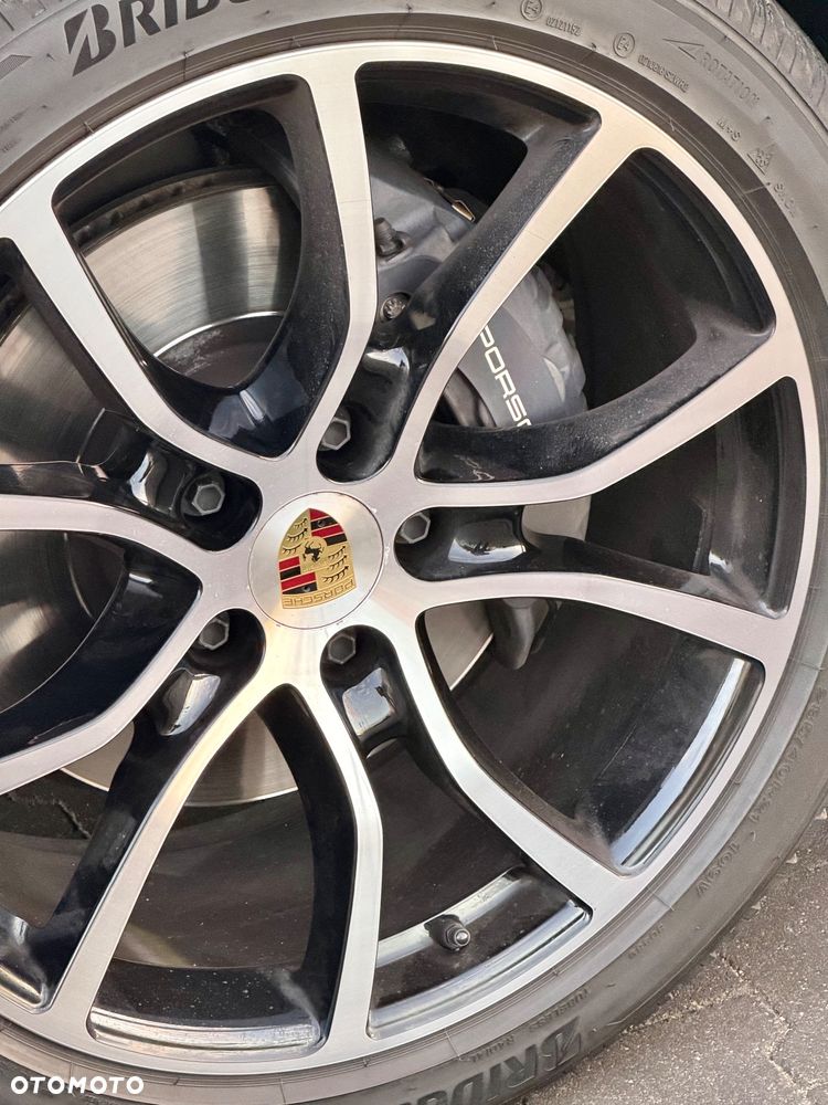 Porsche Cayenne E-Hybrid Platinum Edition - 29