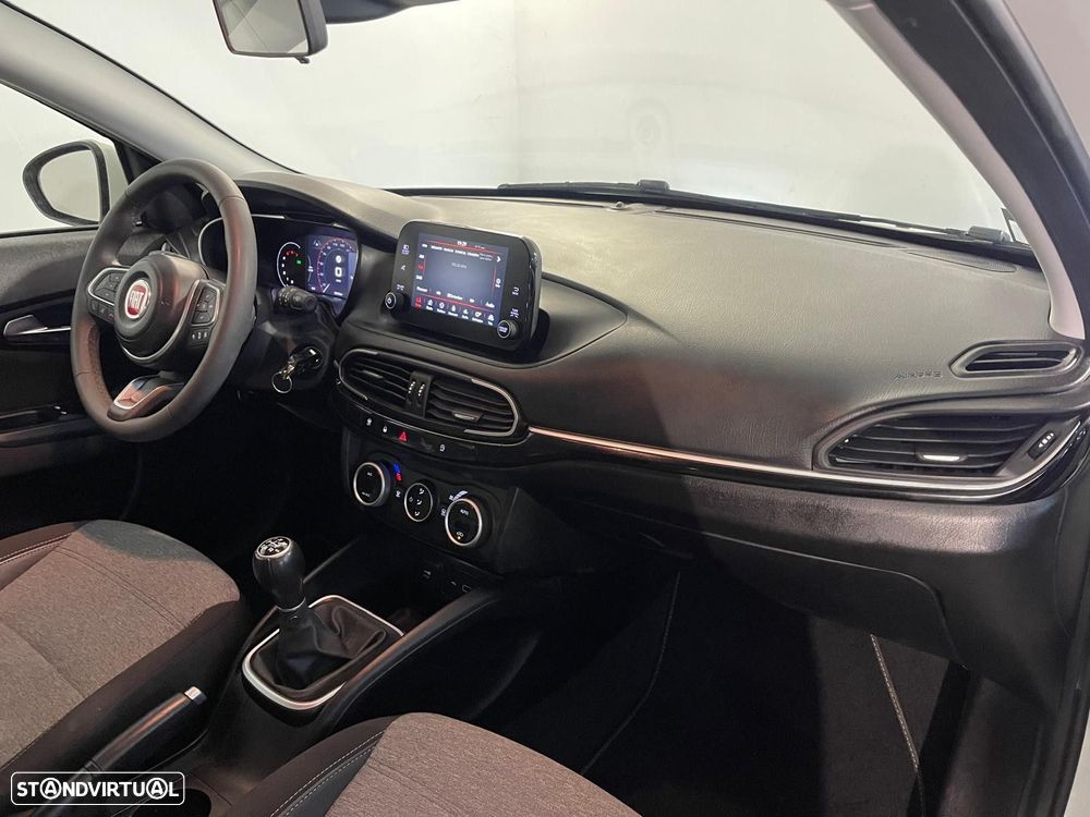 Fiat Tipo Cross 1.3 Multijet - 13