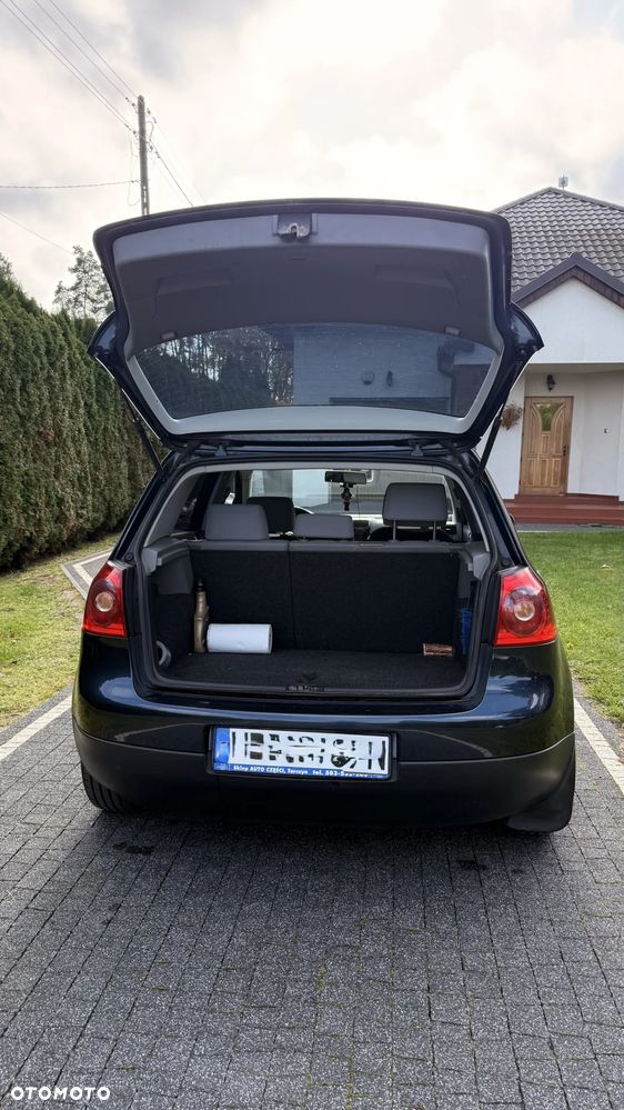 Volkswagen Golf 2.0 TDI Comfortline - 7