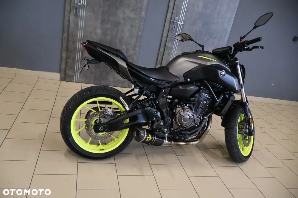 Yamaha MT - 13