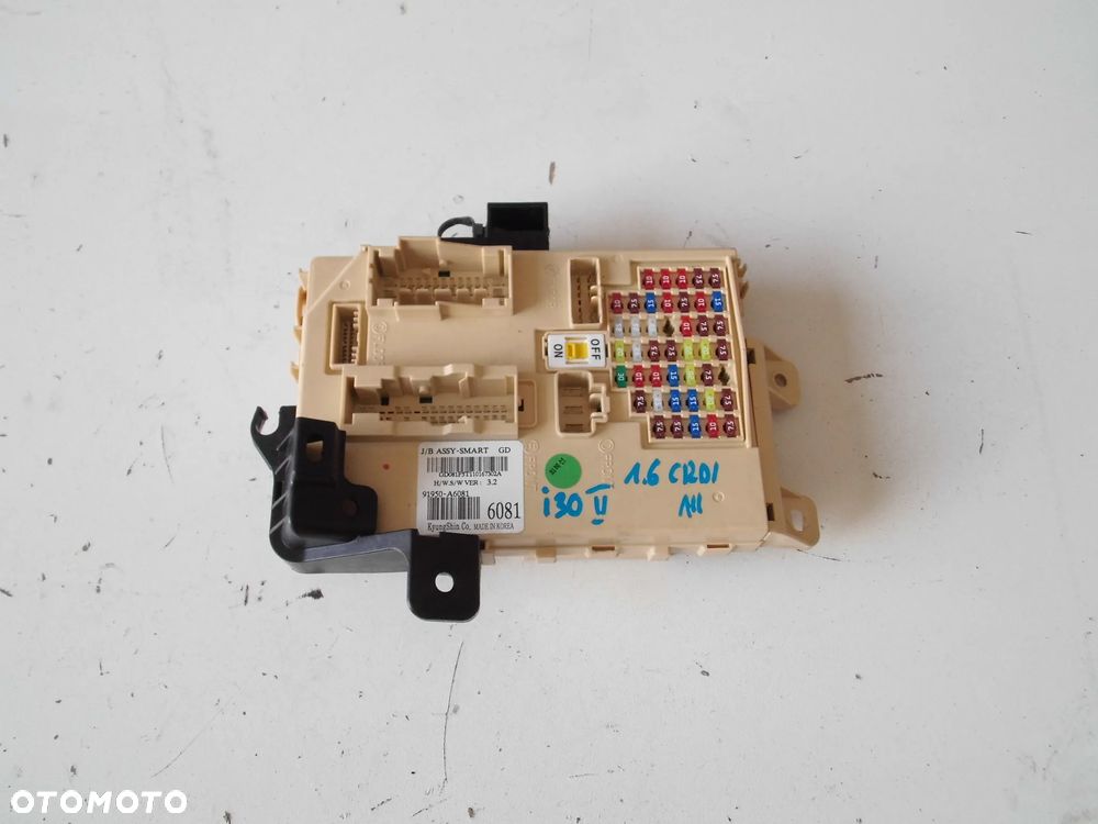 SKRZYNKA BEZPIECZNIKÓW PUSZKA BSI 91950-A6081 HYUNDAI I30 II 1.6 CRDI