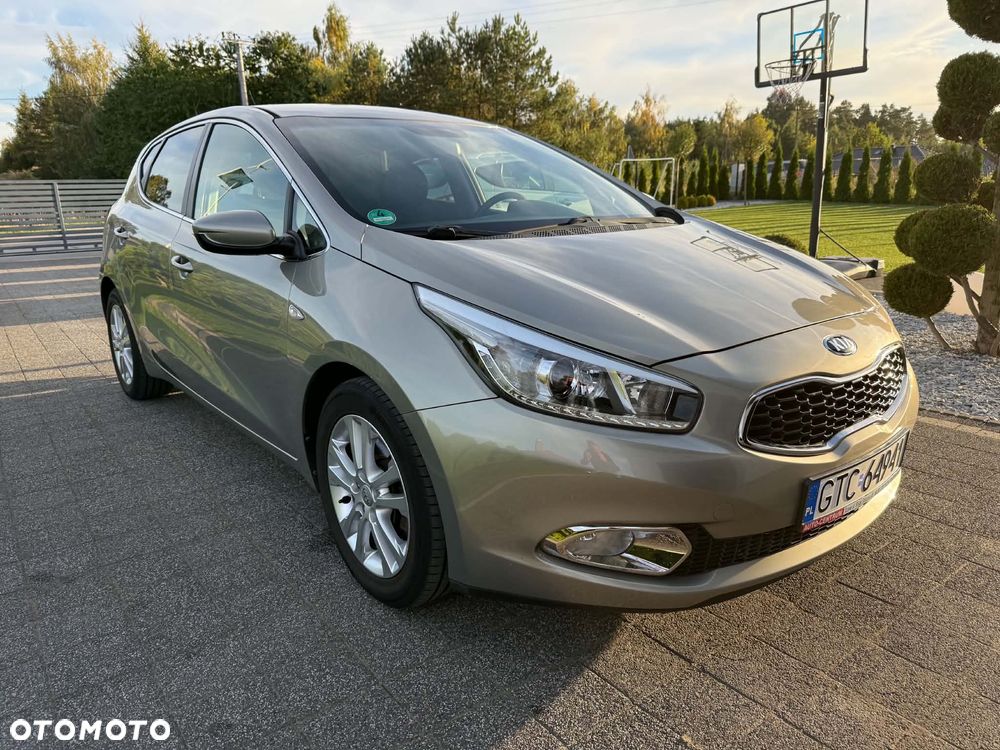 Kia Ceed - 3