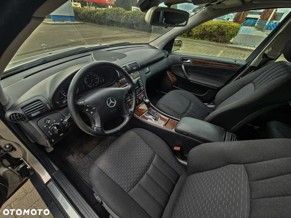 Mercedes-Benz Klasa C 180 Kompressor Automatik Elegance - 12