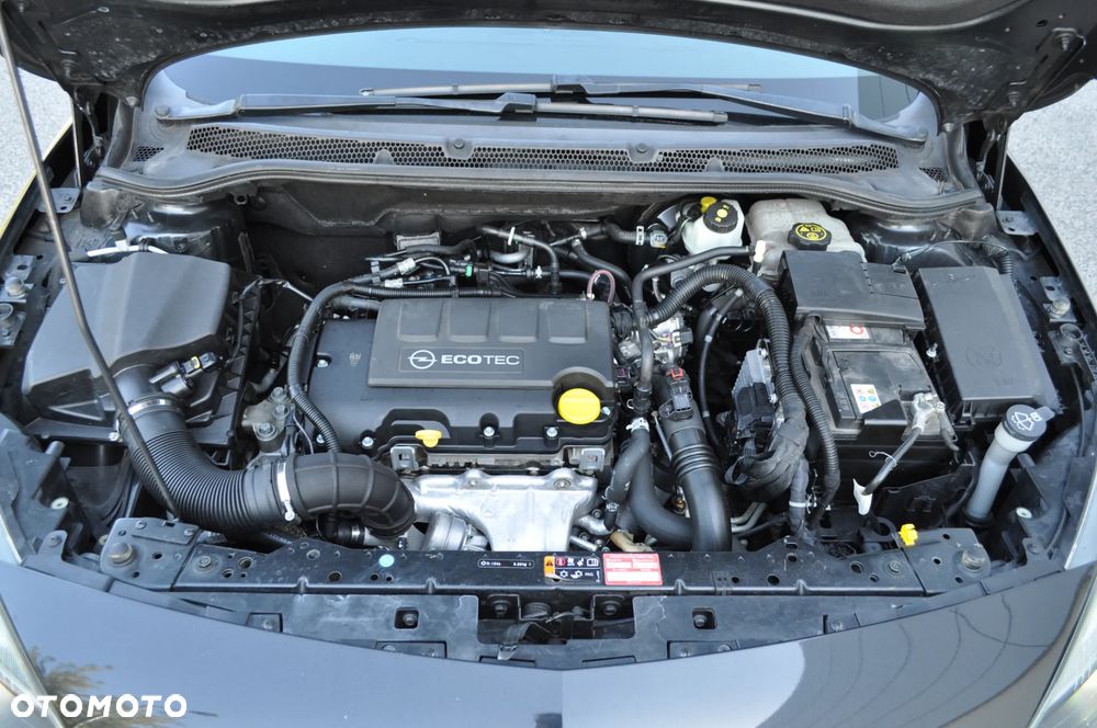 Opel Astra 2015