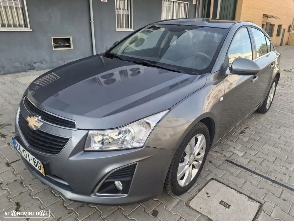 Chevrolet Cruze 1.7 VCDi LTZ - 1