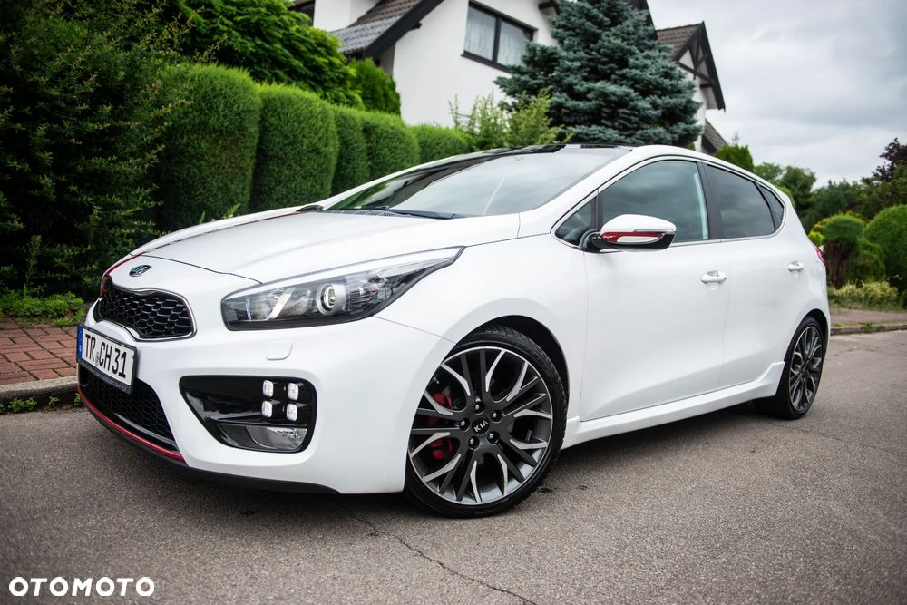 Kia Ceed 1.6 T-GDI GT - 1