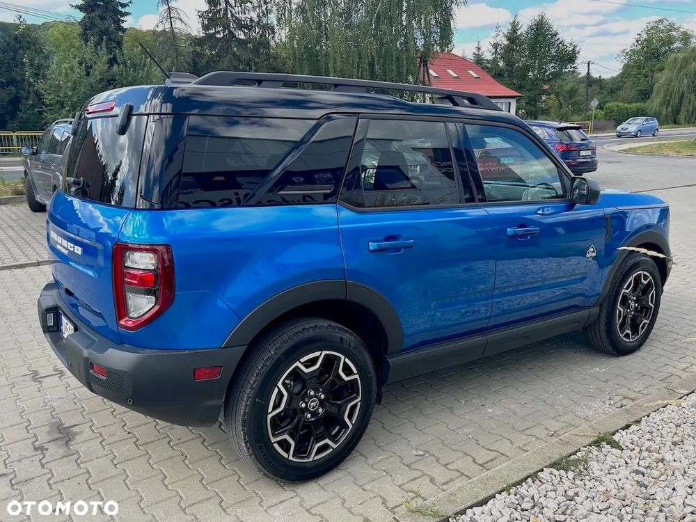 Ford Bronco - 5