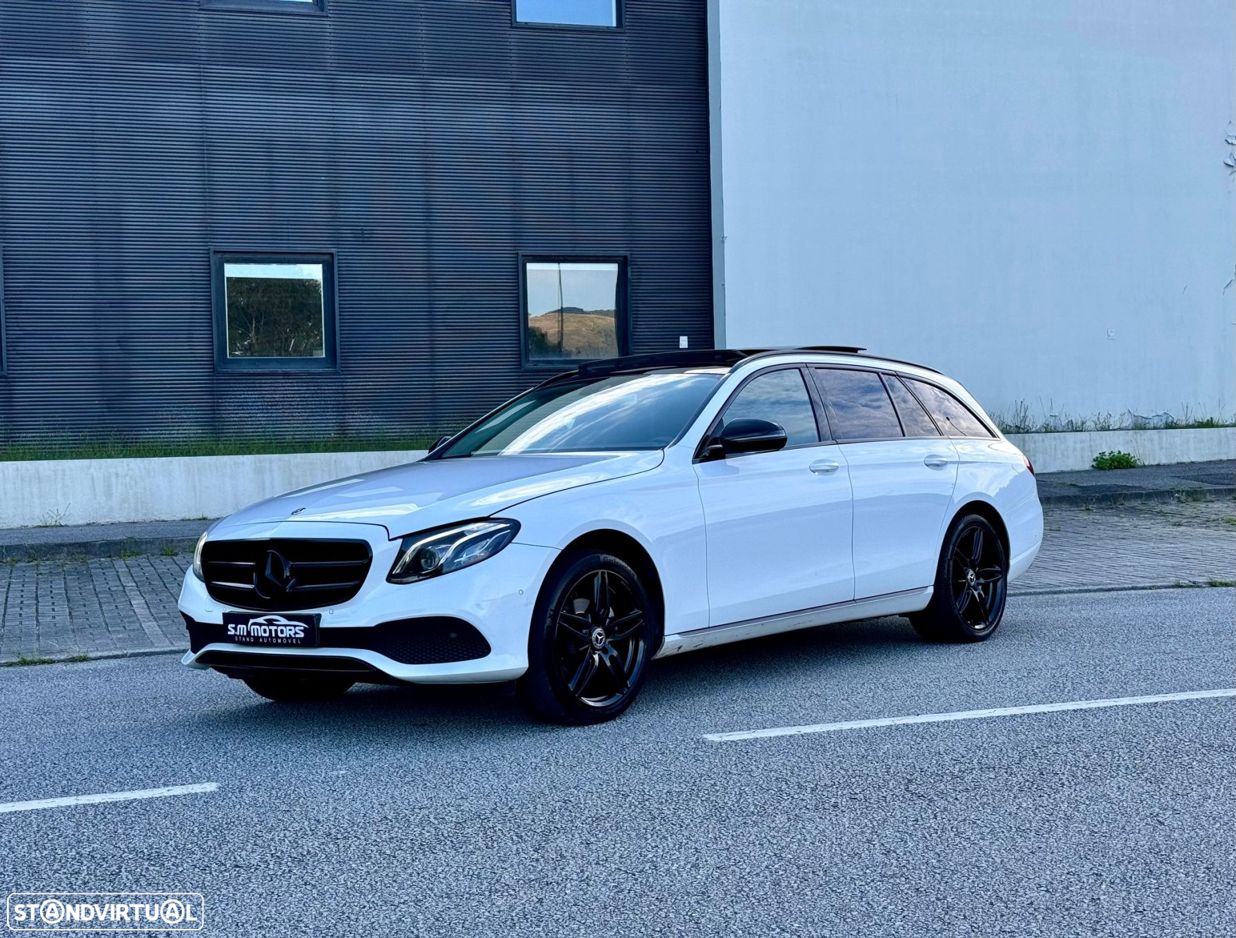 Mercedes-Benz E 220 d Avantgarde+ - 18