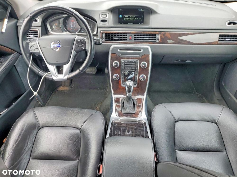 Volvo XC 70 - 9