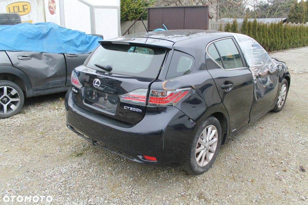 Lexus CT - 5
