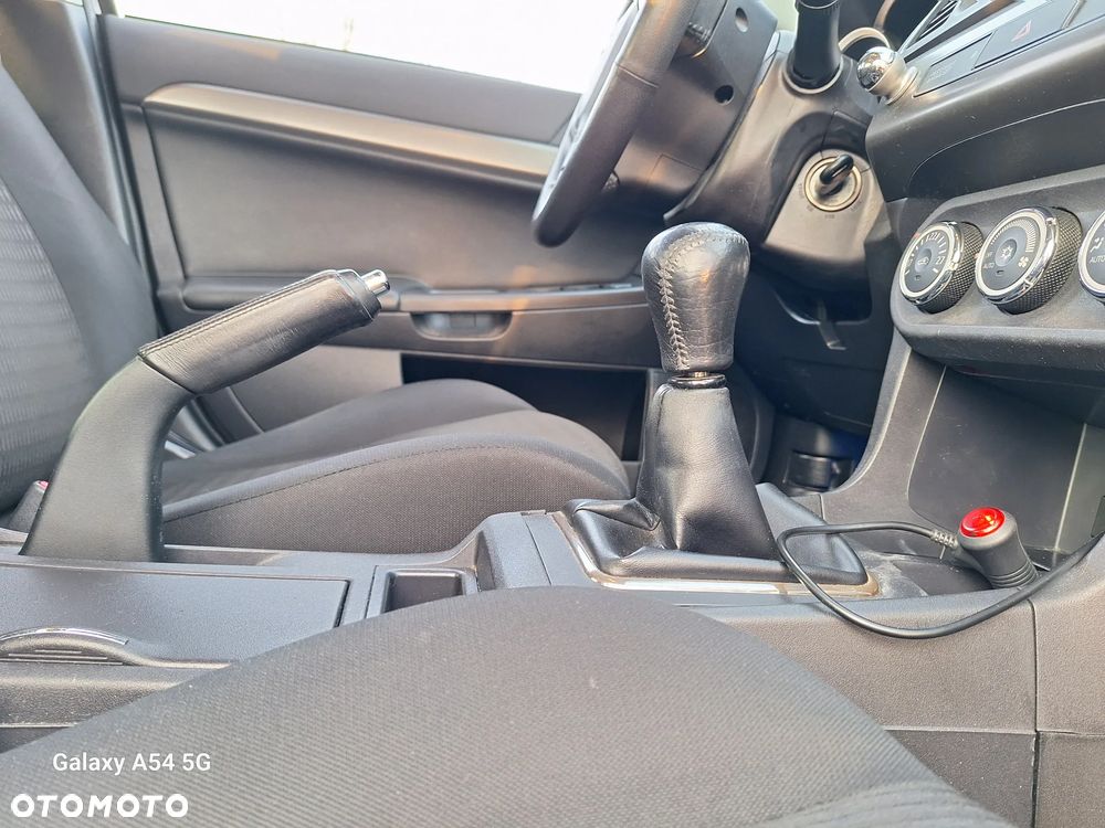 Mitsubishi Lancer 1.6 - 37