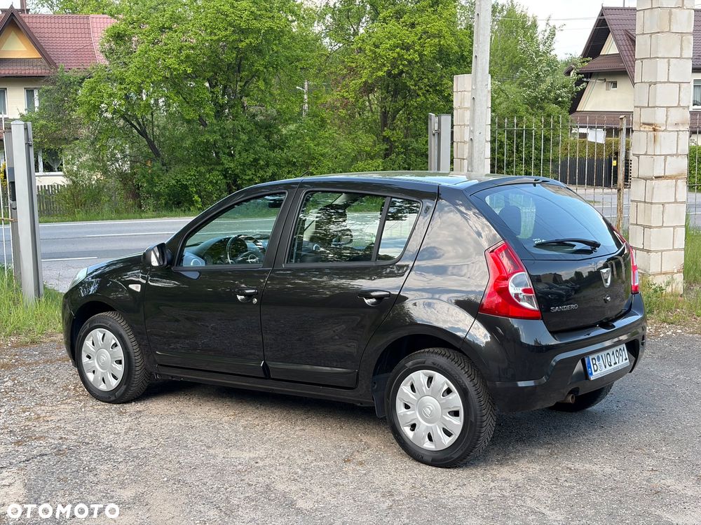 Dacia Sandero 1.2 16V 75 Laureate - 14