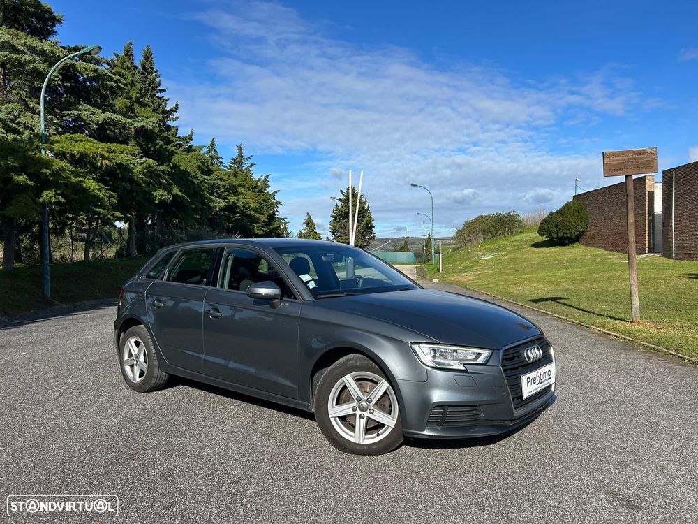 Audi A3 Sportback 30 TDI Sport - 2