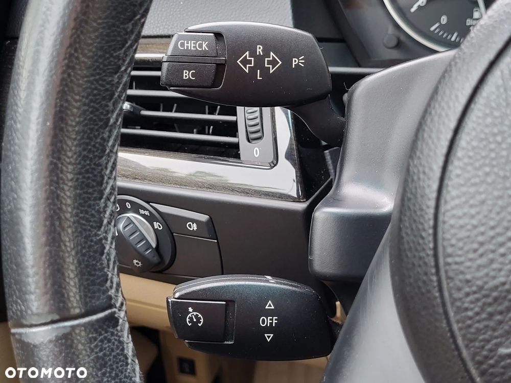 BMW Seria 5 520d - 10
