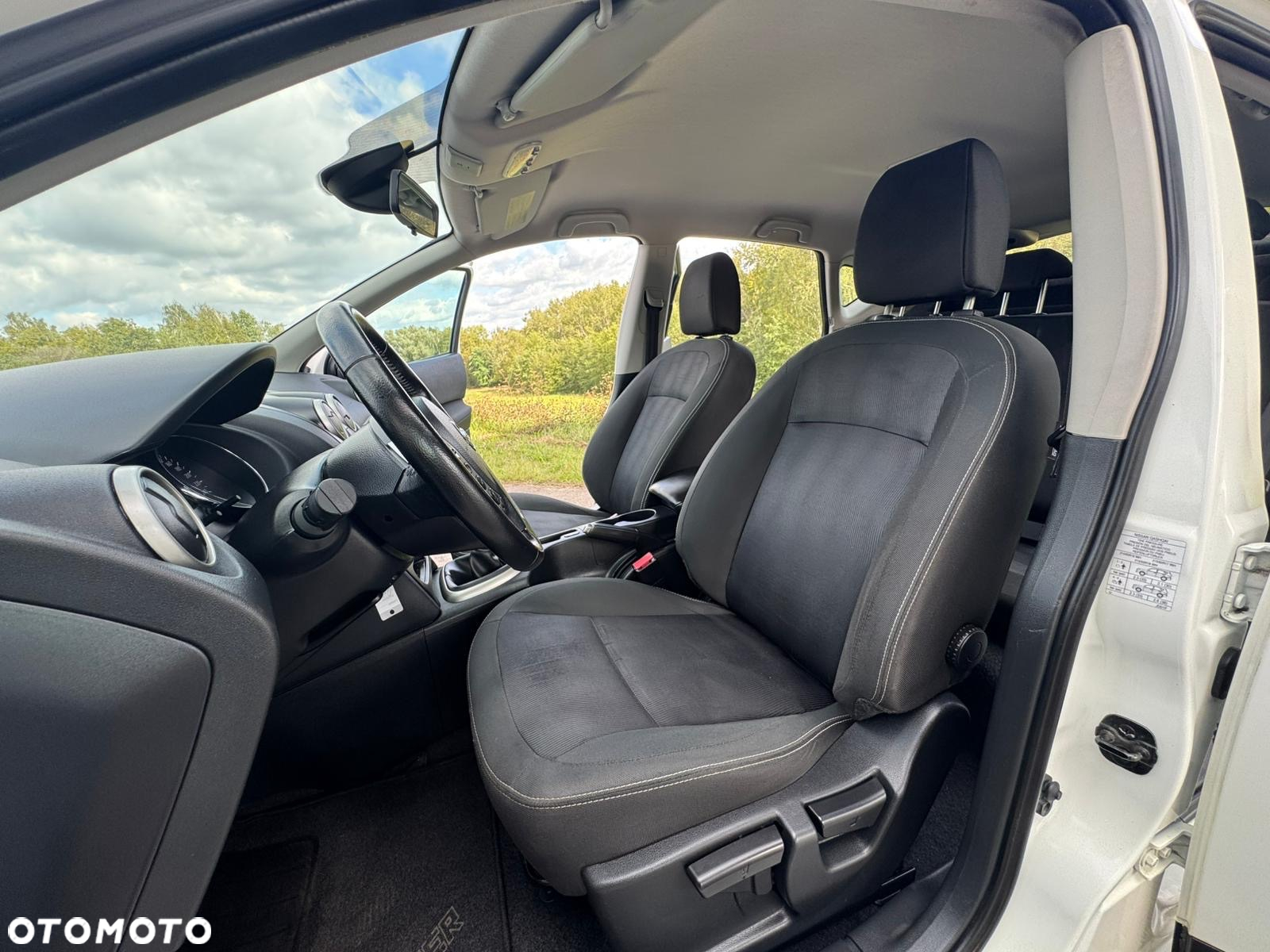 Nissan Qashqai 1.6 I-Way - 21