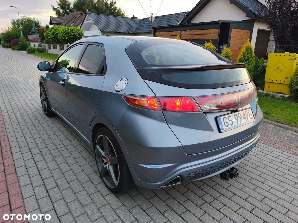 Honda Civic 1.8i-VTEC Sport - 3