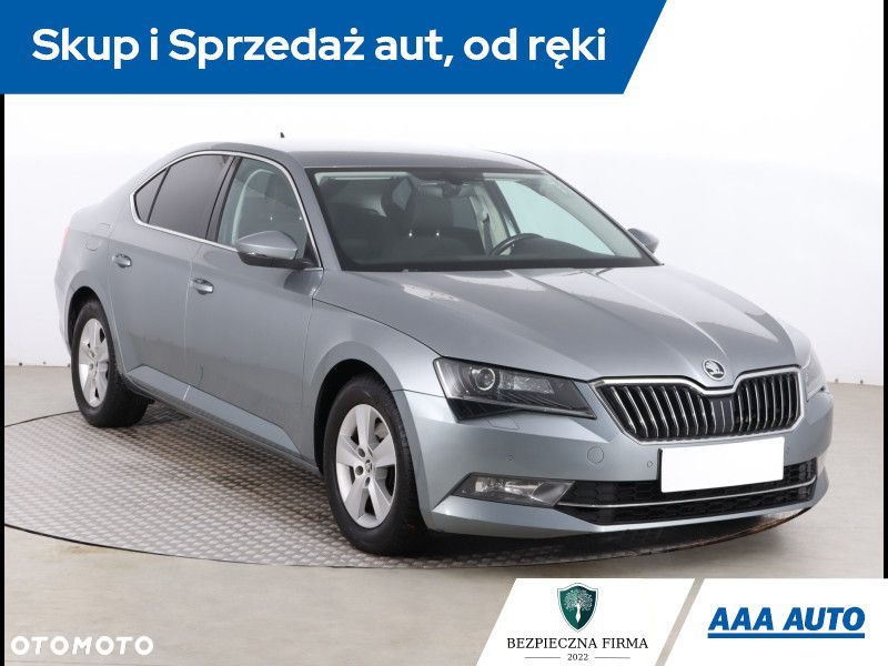 Skoda Superb - 2