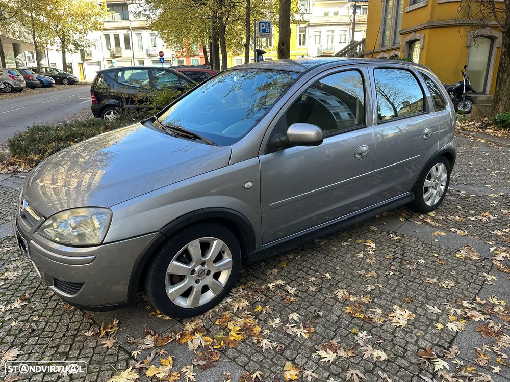 Opel Corsa 1.3 CDTi Enjoy EcoFLEX - 2