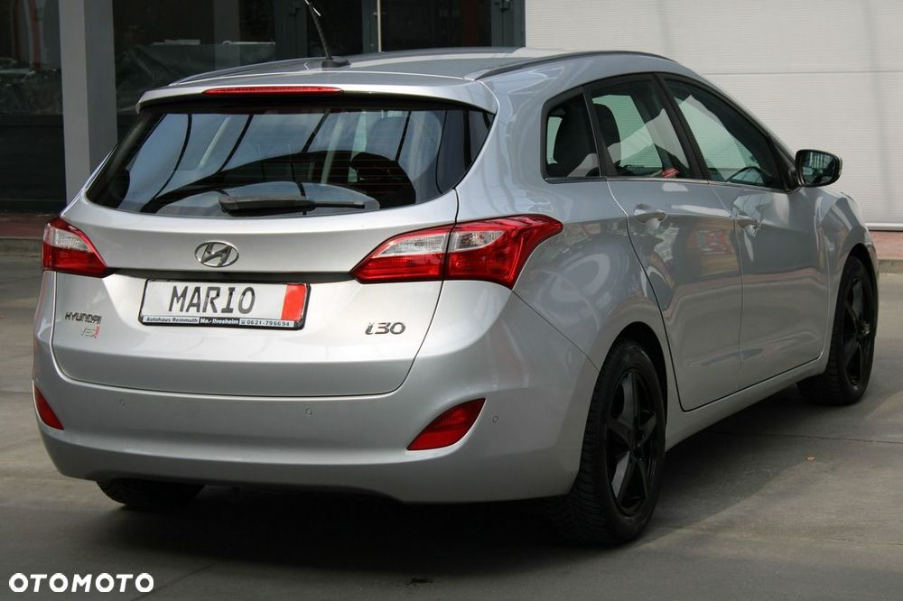 Hyundai i30 1.4 YES - 6