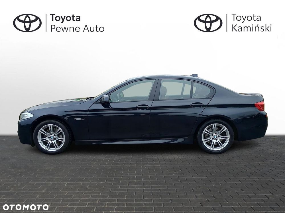 BMW Seria 5 550i xDrive - 2