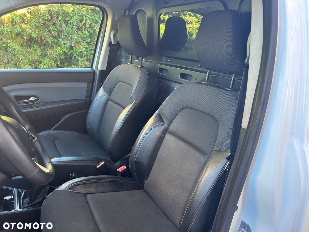 Renault Express - 15