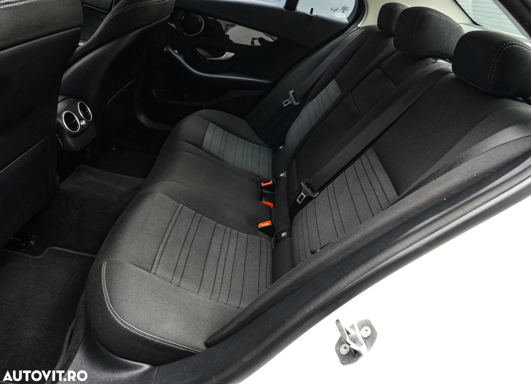 Mercedes-Benz C 180 Aut. - 15