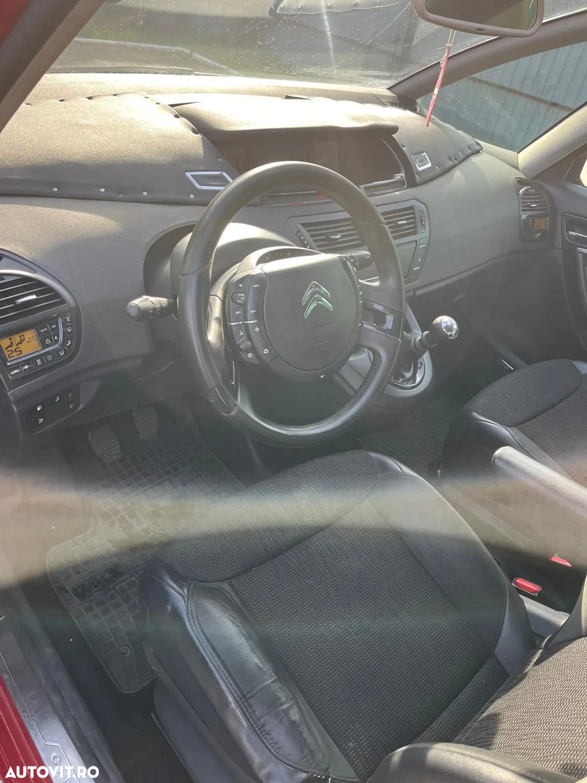 Citroën C4 Picasso - 6