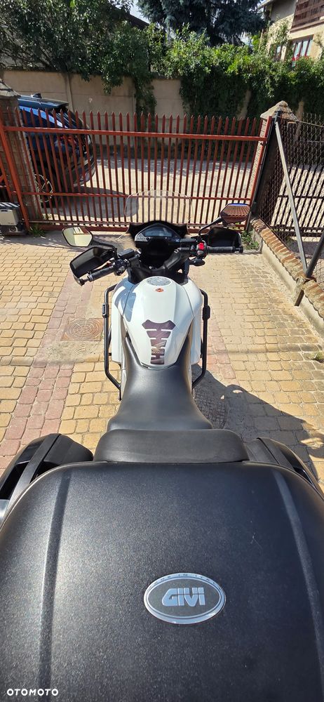 Honda VFR - 15