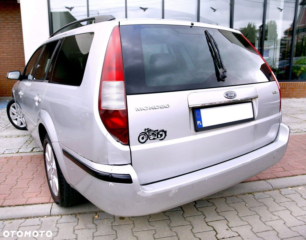 Ford Mondeo 2.0 TDCi Ghia - 23