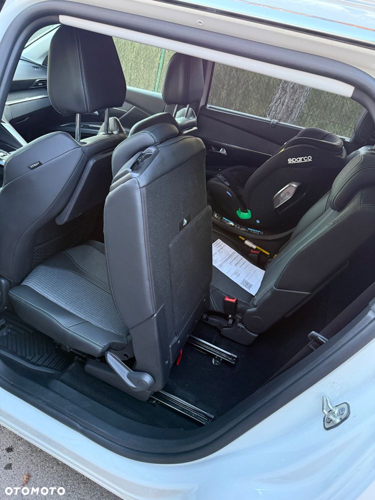 Peugeot 5008 BlueHDi 180 EAT8 Allure Pack - 26