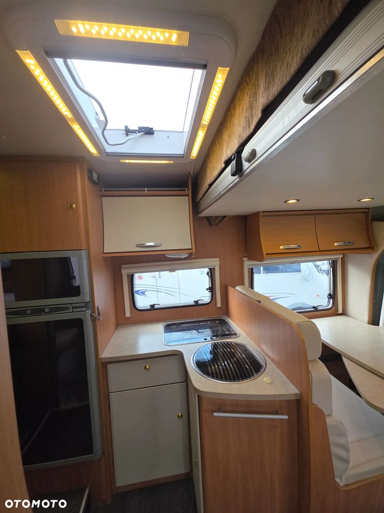 Chausson Flash 28 Polintegra opuszczane lóżko 6.99m - 18