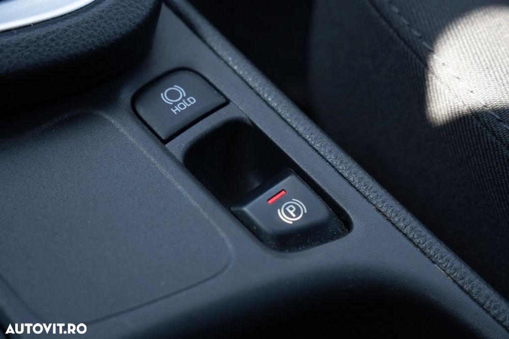 Toyota Yaris Cross 1.5 VVT-i HSD 4x2 Active - 25