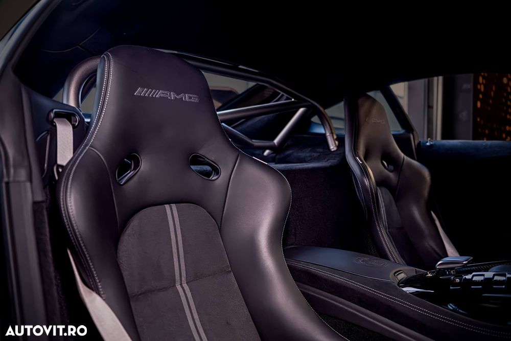 Mercedes-Benz AMG GT - 21