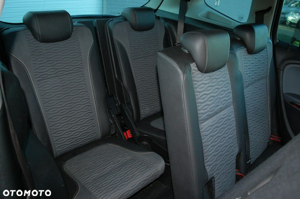 Opel Zafira - 28