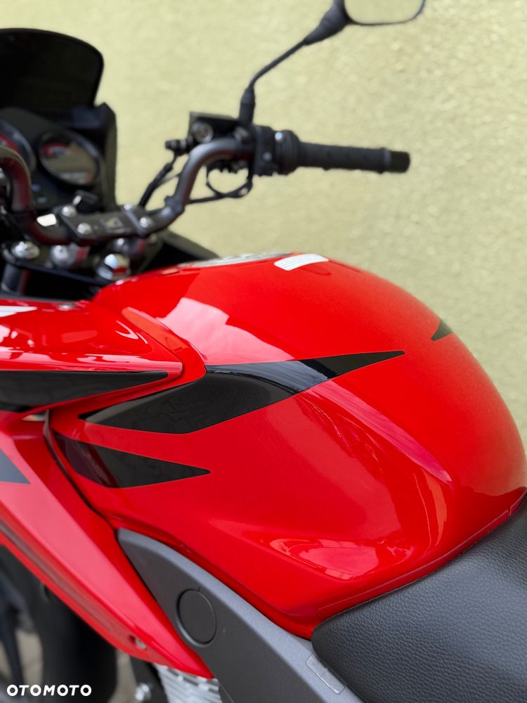Honda CBF - 33