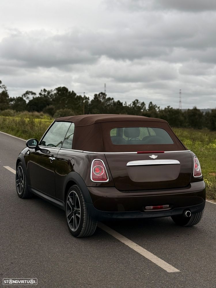 MINI Cabrio Cooper D - 4