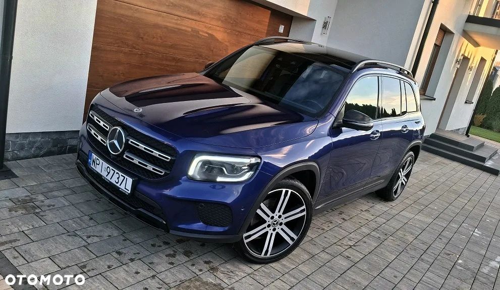 Mercedes-Benz GLB 250 4-Matic Progressive 8G-DCT - 2